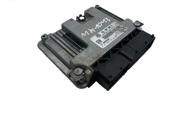 Volkswagen PASSAT B7 Engine control unit/module 03L907309R 0281016674