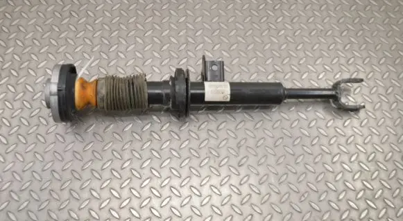 BMW 5 F10 F11 Front shock absorber/damper 6863661