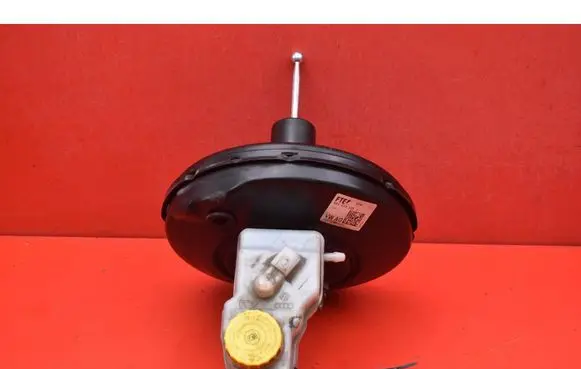 Skoda Roomster (5J) Brake booster 6R1614105J
