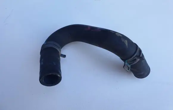 Tesla Model S Engine coolant pipe/hose 600735000D