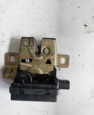 Mini One - Cooper R50 - 53 Tailgate/trunk/boot lock/catch/latch 4332301
