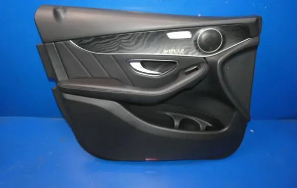 Mercedes-Benz GLC X253 C253 Front door card panel trim 