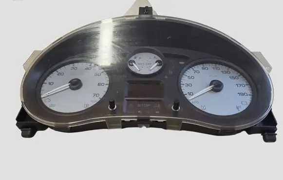 Citroen Berlingo Speedometer (instrument cluster) 555001310104 9801641480 503001316752