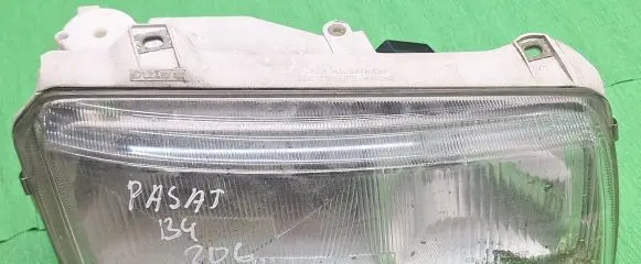 Volkswagen PASSAT B4 Headlight/headlamp 14199500