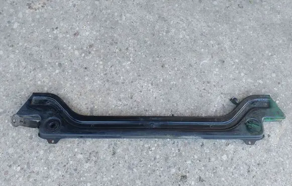 Mercedes-Benz ML W164 Bottom radiator support slam panel 