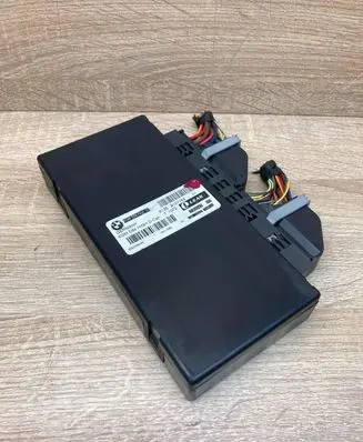 BMW 5 E60 E61 Comfort/convenience module 9157155 23994322 WITHPLUG