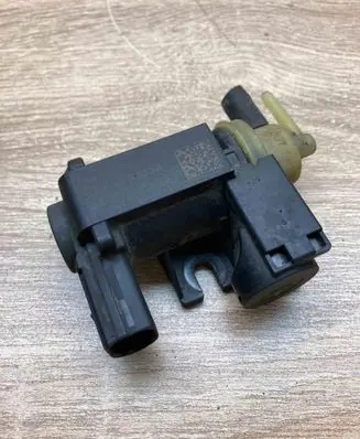 Audi A4 S4 B8 8K Turbo solenoid valve 8K0906627
