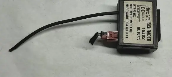 Peugeot 607 Door central lock control unit/module 9637407580 16J02
