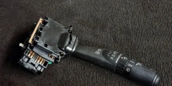 Subaru Legacy Wiper control stalk 17A164