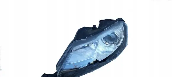 Skoda Rapid (NH) Headlight/headlamp 5JB941015