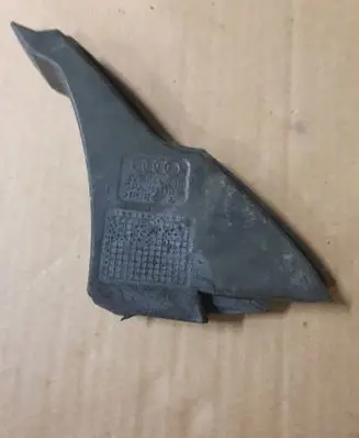 Audi A3 S3 8V Fender foam support/seal 8V5864238