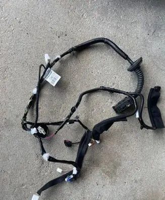 Nissan Qashqai Front door wiring loom 241246UA4D