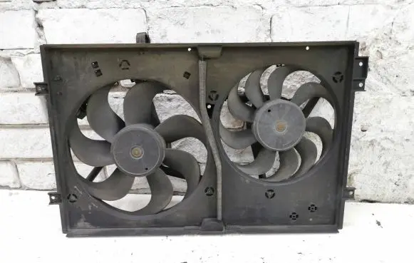 Audi TT Mk1 Radiator cooling fan shroud 1J0121205
