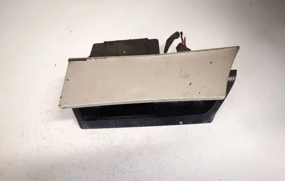 Opel Astra H Car ashtray 13133284 31574-0100