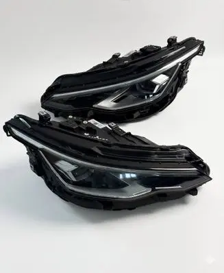 Volkswagen Golf VIII Headlights/headlamps set 5H1941035N 5H1941036N