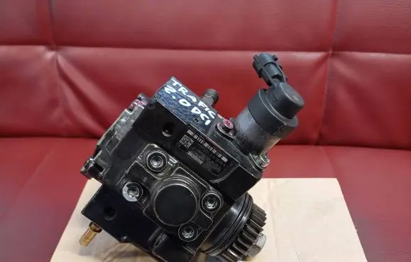 Renault Trafic II (X83) Fuel injection high pressure pump 0445010234 5069794 10003062105