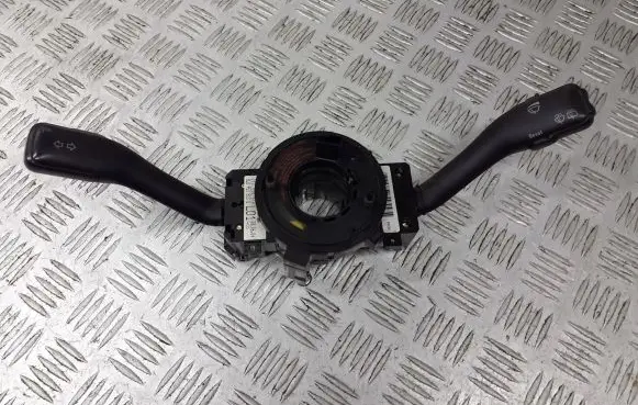 Skoda Fabia Mk1 (6Y) Headlight wiper switch 8L0953513G