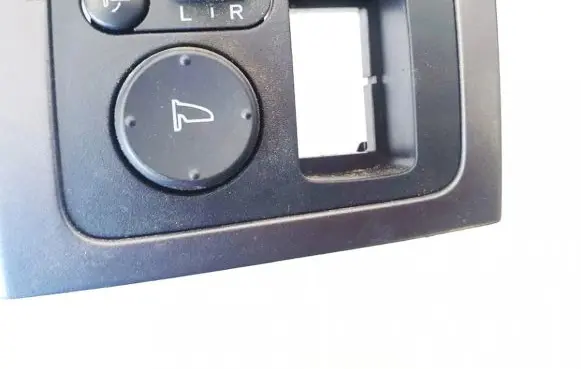 Honda CR-V Wing mirror switch m33212