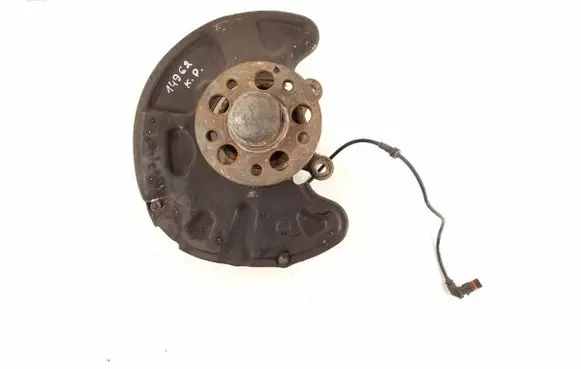 Mercedes-Benz GLK (X204) Front wheel hub 2043322901 2213370245