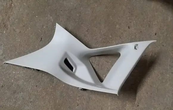 Ford Fiesta (D)pillar trim (top) D1BBA31011AB