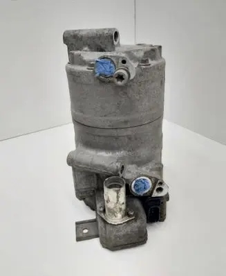 Mercedes-Benz C W205 Air conditioning (A/C) compressor (pump) A0008305600 SHS33H4188 01561112768