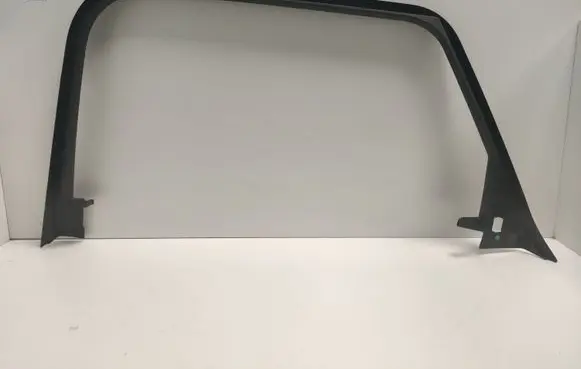 Audi A3 S3 8V Rear door window/glass frame 8V4867671