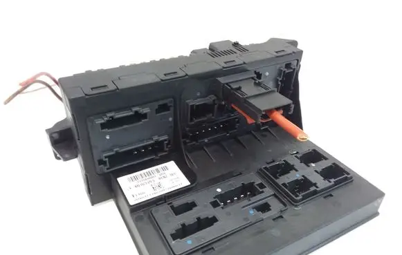 Mercedes-Benz E W211 Fuse box set 2115459001