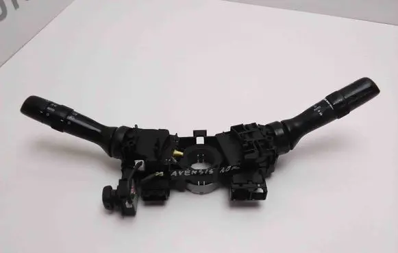 Toyota Avensis T270 Steering rack mechanical part 