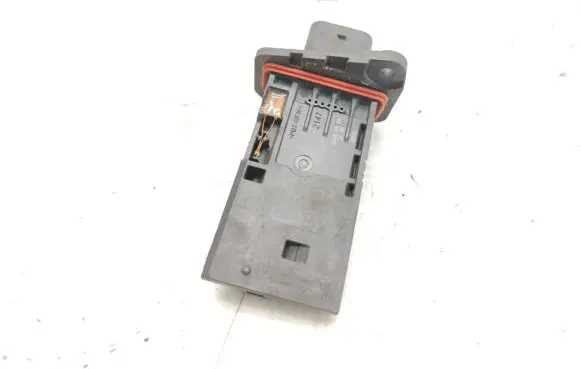 Suzuki Swift III Mass air flow meter 0280218327