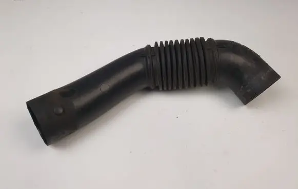 Citroen DS3 Air intake duct part 9684813780