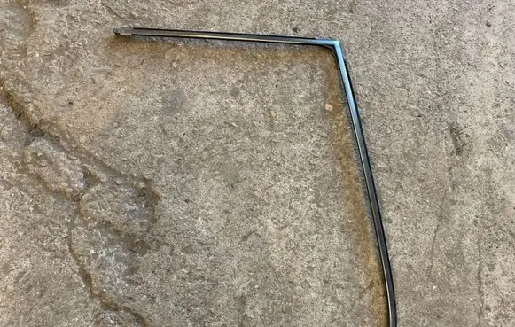Mercedes-Benz S W140 Windshield trim 1406700322