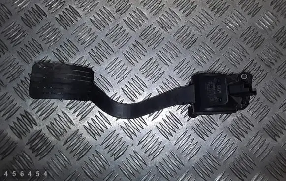 Citroen C4 I Picasso Accelerator throttle pedal 9681990080