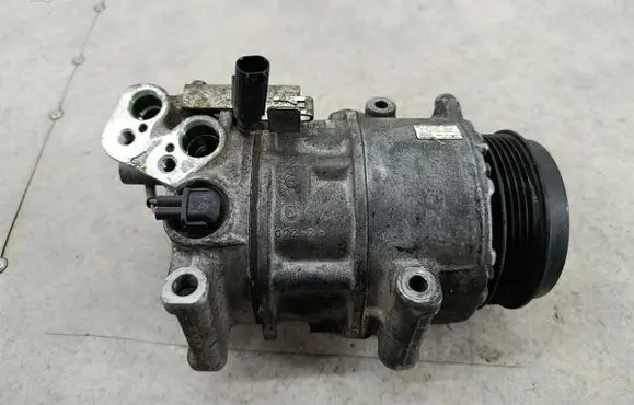 Mercedes-Benz A W169 Air conditioning (A/C) compressor (pump) A0022304811