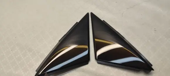 Audi Q5 SQ5 Front door glass trim molding 80A837638 80A837637