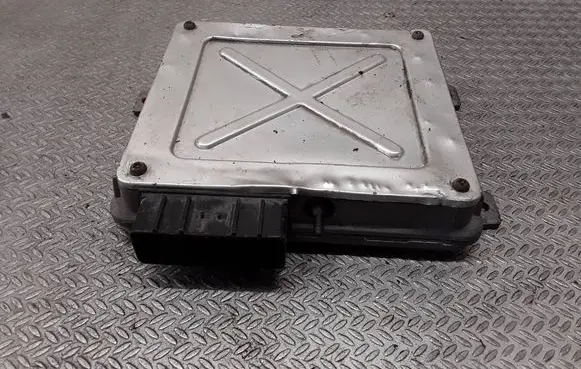 Land Rover Freelander Engine control unit/module MKC104392 2808104392