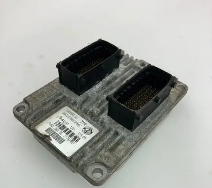 Fiat Grande Punto Engine control unit/module 51784957 5TPY9486G 6160109906