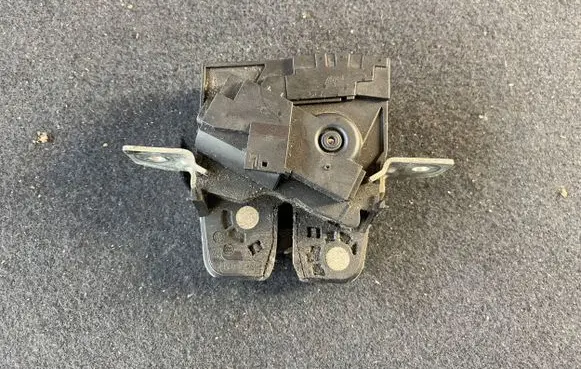 Mercedes-Benz A W176 Tailgate/trunk/boot lock/catch/latch A2467400035