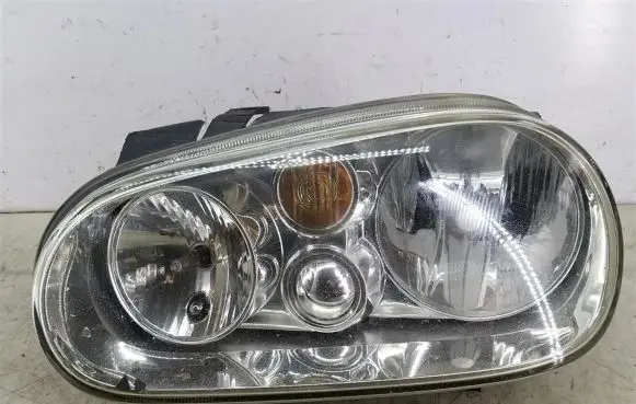 Volkswagen Golf IV Headlight/headlamp 1J1941015B