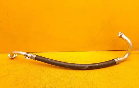 Opel Combo E Air conditioning (A/C) pipe/hose 9837885880 28032023