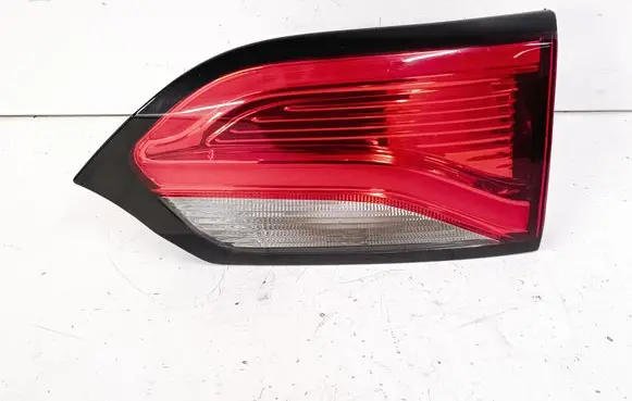 Chrysler Pacifica Tailgate rear/tail lights P68228940AF 68228940AF
