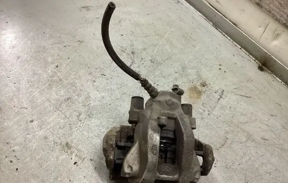 Mercedes-Benz E W211 Rear brake caliper