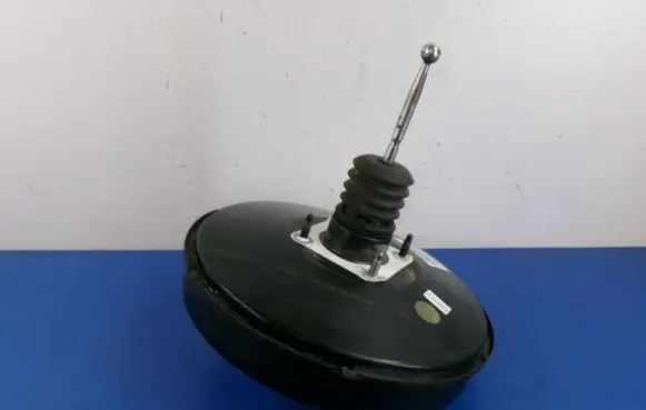 Volkswagen Caddy Brake booster 1T1614105S