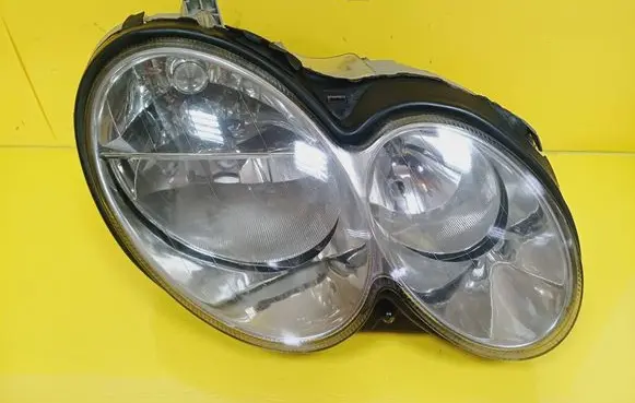 Mercedes-Benz CLK A209 C209 Headlight/headlamp 