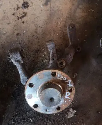 Seat Leon (1P) Rear wheel hub