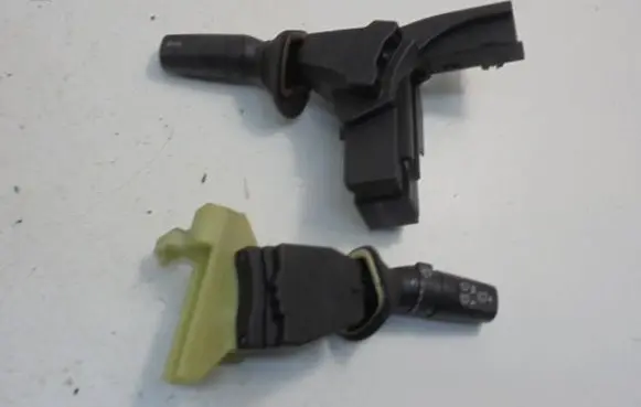 Ford Mondeo MK II Wiper turn signal indicator stalk/switch 97BG13B302AC