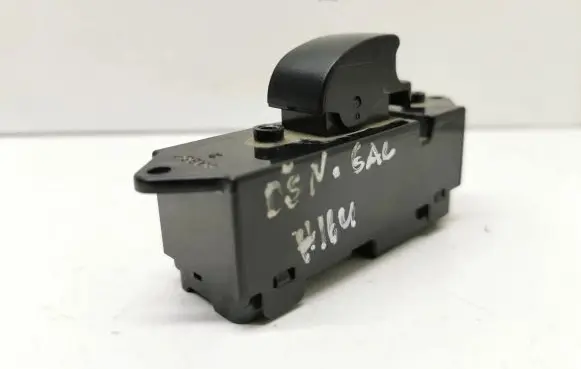 Mitsubishi Lancer X Electric window control switch 8608A066