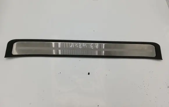 Hyundai ix 55 Rear sill trim cover 858953J100