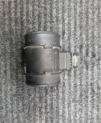 Opel Astra H Mass air flow meter 55350048 1458302 0281002618