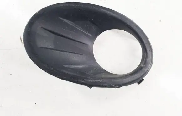 Nissan Qashqai+2 Front fog light trim/grill 62257BR03A