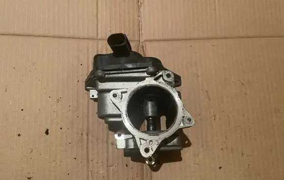 Volkswagen Crafter EGR valve 03L131501R